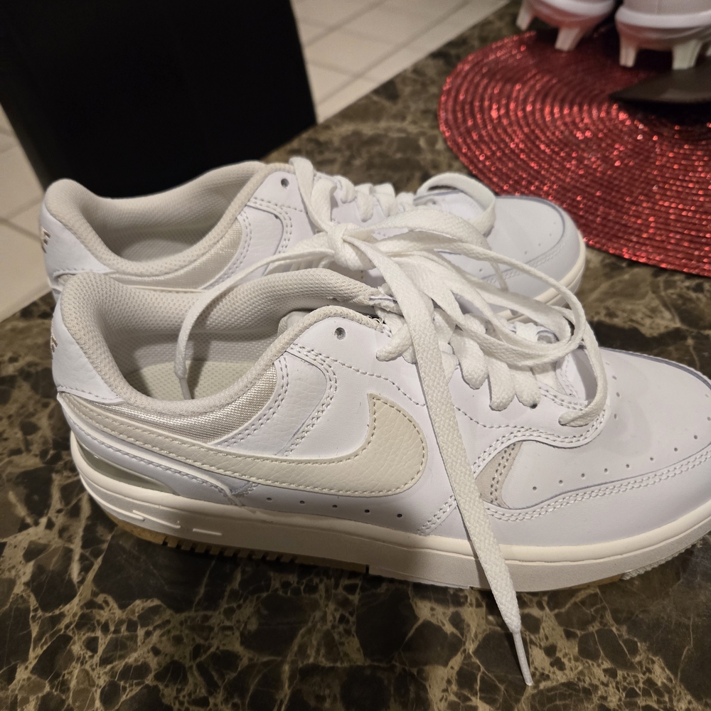 Nike White Airforce 1